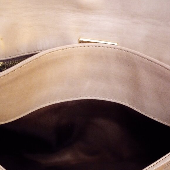 Auth Bottega Veneta Italy Intrecciato Taupe Leather Large Envelope Clutch bag - Picture 8 of 13